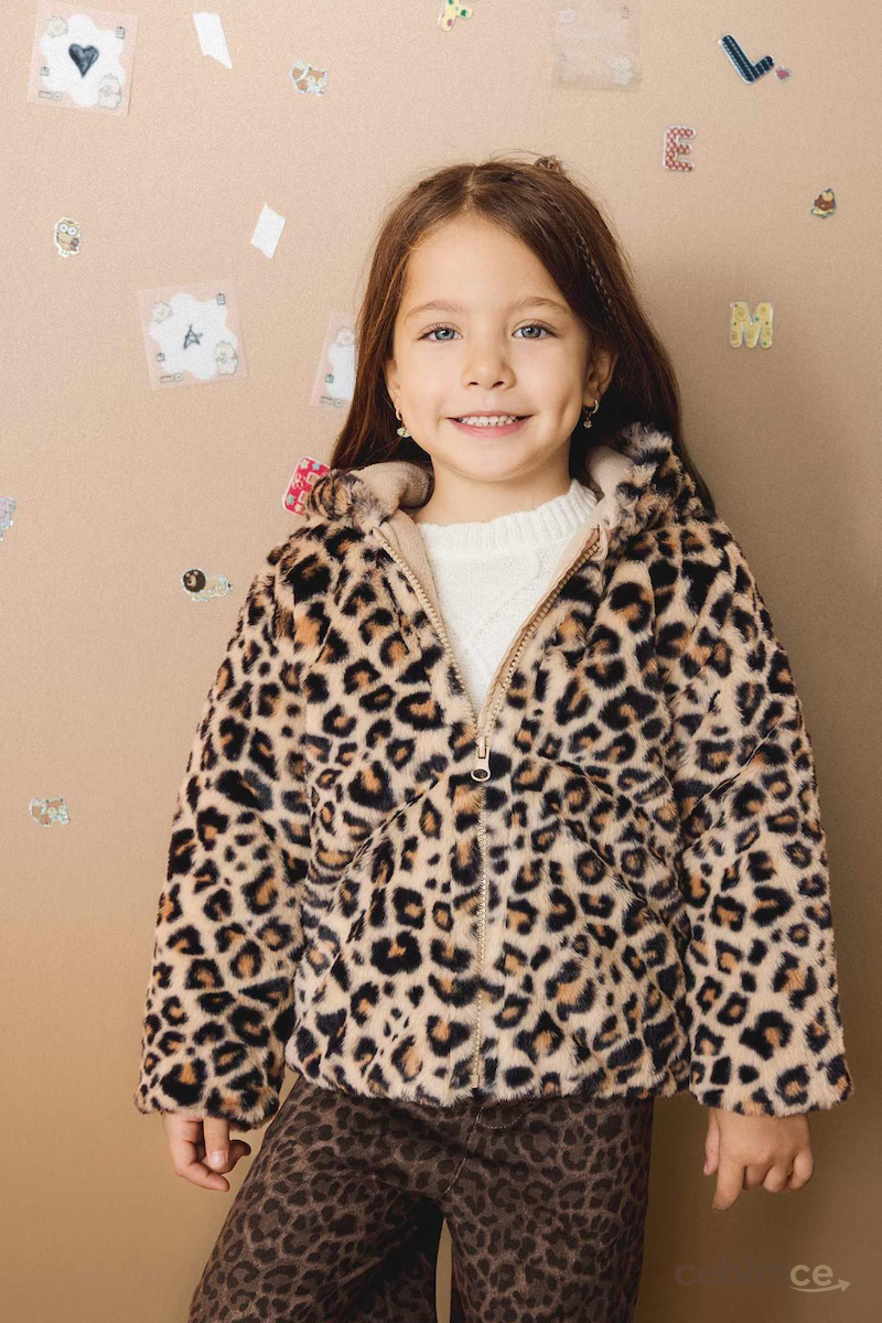 DeFacto Kapüşonlu Leopar Desenli Fermuarlı Pelüş Mont Kız Bebek E7993A525AUBG744