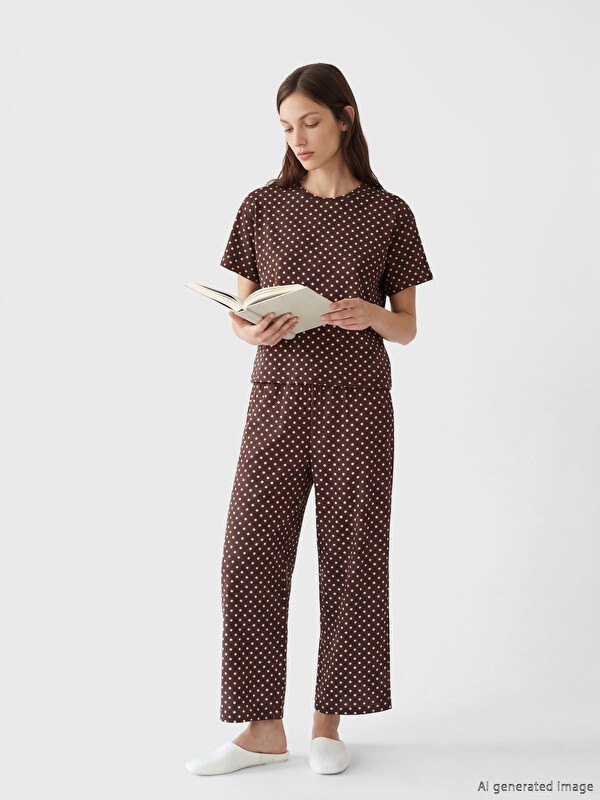 LCW DREAM Puantiyeli Kadın Kaprili Pijama Takımı